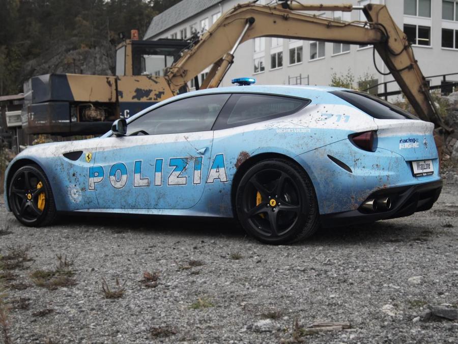  Ferrari FF Polizia by WrapZone 2019 года  (SWE) (фото 2 из 5)